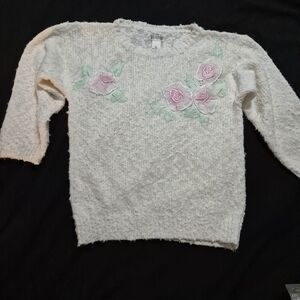 Vintage Here's A Hug Chic White Sweater with Pink Floral Embroidery